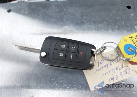 2013 Chevrolet Malibu 1Lt из США, поврежденный, VIN 1G11C5SAXDF197320